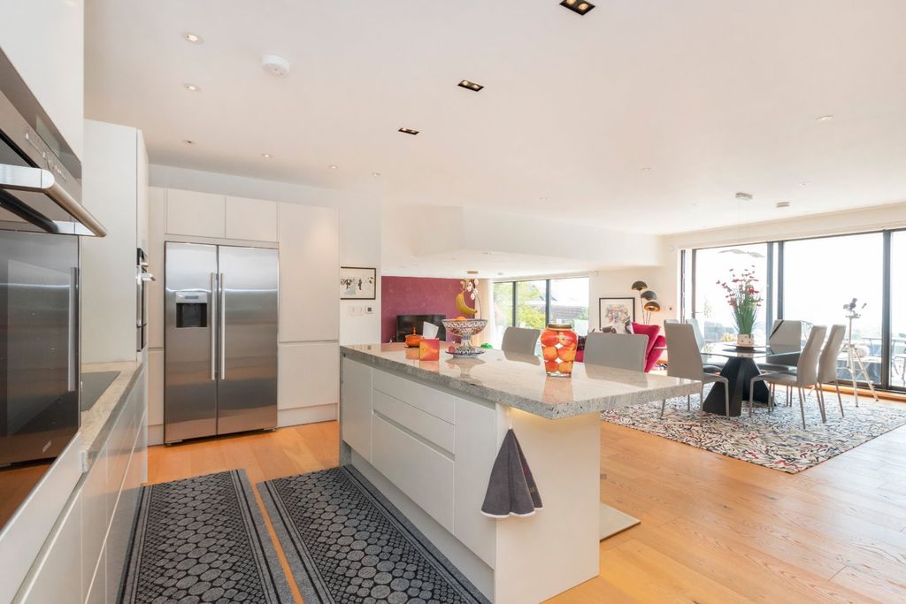 Additional image 15 of 3 bed flat for saleGeorge Road, St. Peter Port, Guernsey GY1