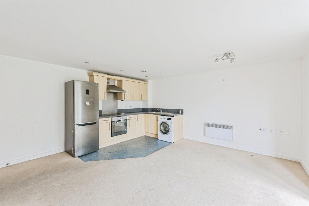 Additional image 14 of Streetly Road, Birmingham