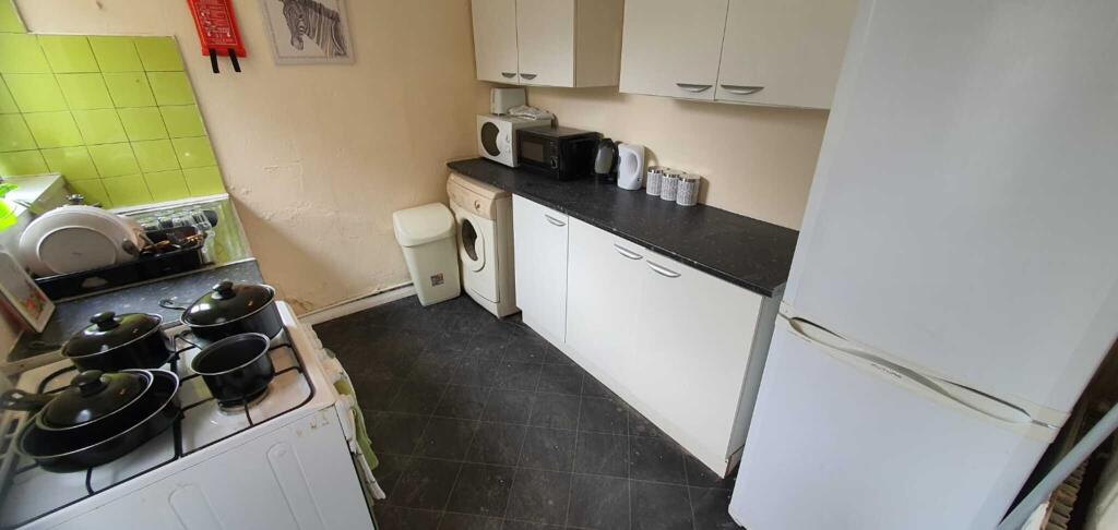 Additional image 5 of 2 Rooms Available, Oakwood Road, Sparkhill, B11
