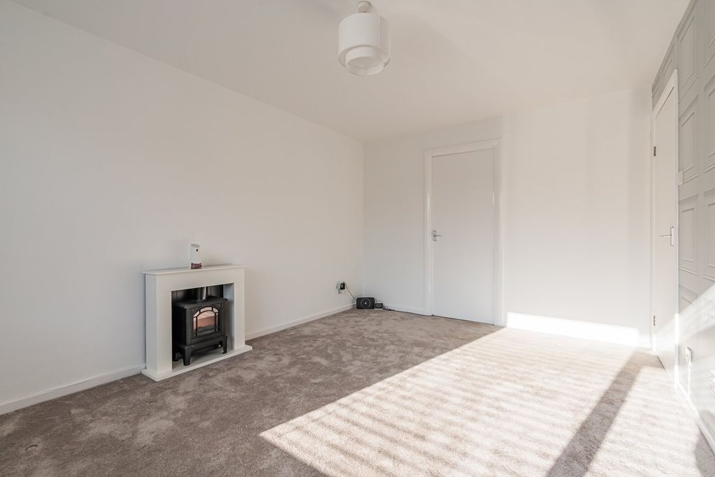 Additional image 3 of 2 bed flat for salePolton Court, Bonnyrigg EH19