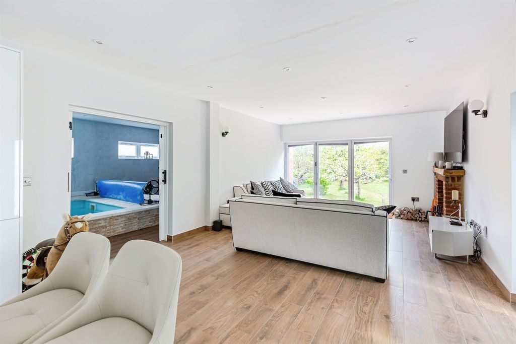 Additional image 11 of 9 bed detached house for saleBarton Road, Barton Seagrave, Kettering NN15