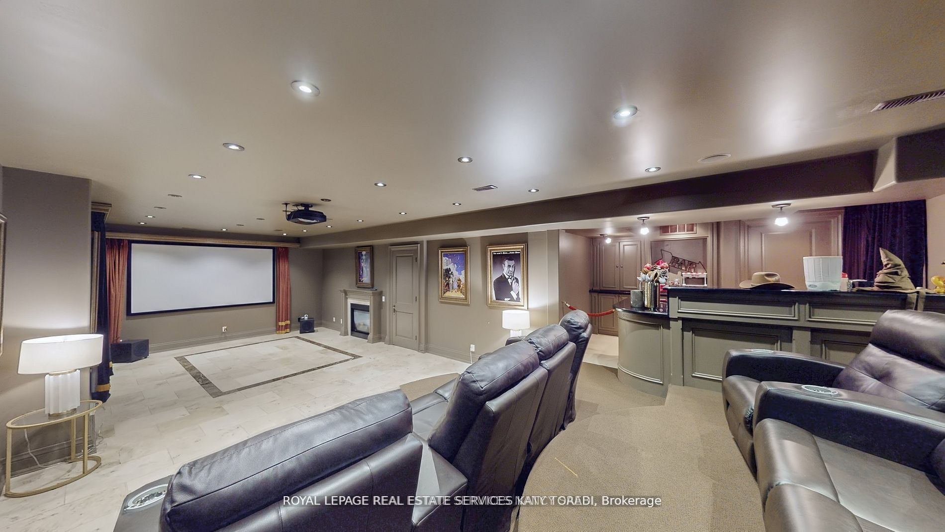 Additional image 3 of 1B Carluke Crescent, Toronto, ON, M2L 2H7