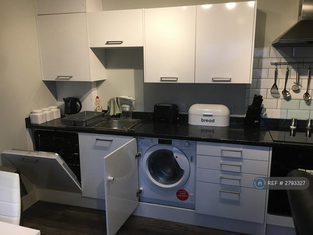 Additional image 12 of Harpsfield Broadway, Hatfield, AL10