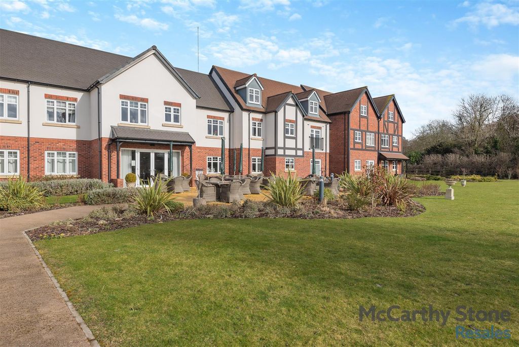 Additional image 2 of 2 bed flat for saleGibson Court, Tattershall Road, Woodhall Spa LN10