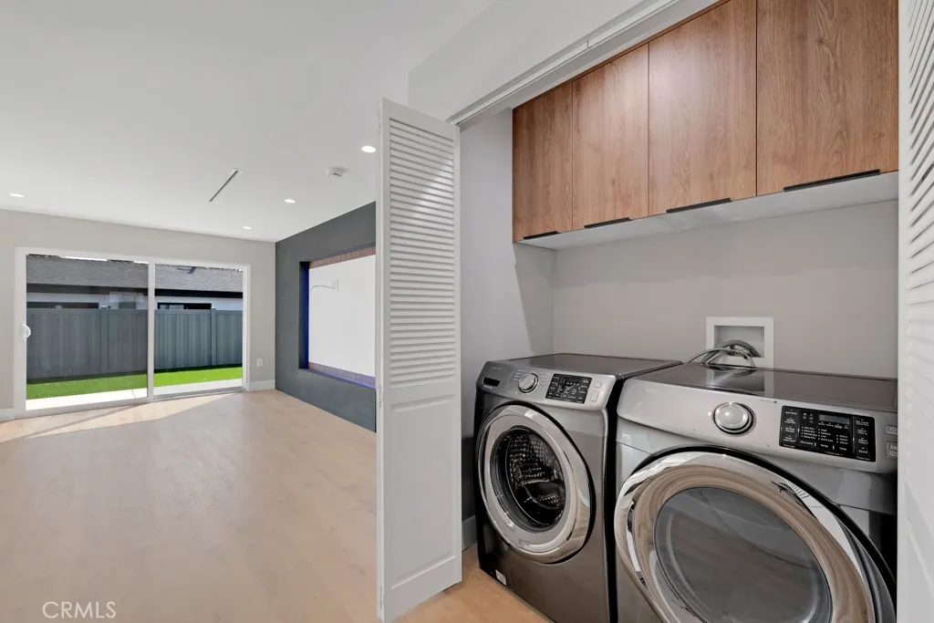 Additional image 51 of 18240 Hartland Street, Reseda, CA 91335