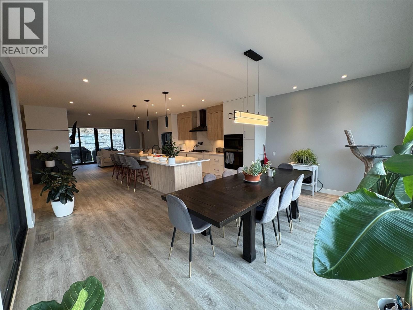 Additional image 2 of 547 Hawes Court, Kelowna, BC, V1W5C5