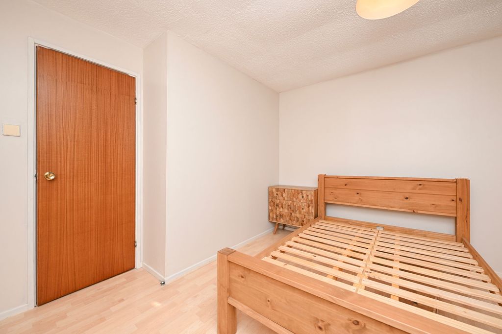 Additional image 26 of 3 bed semi-detached house for sale19 Hulsidale, Hamnavoe, Shetland ZE2