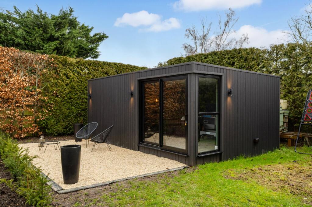 Additional image 18 of The Broadway, Wheathampstead, St. Albans, Hertfordshire