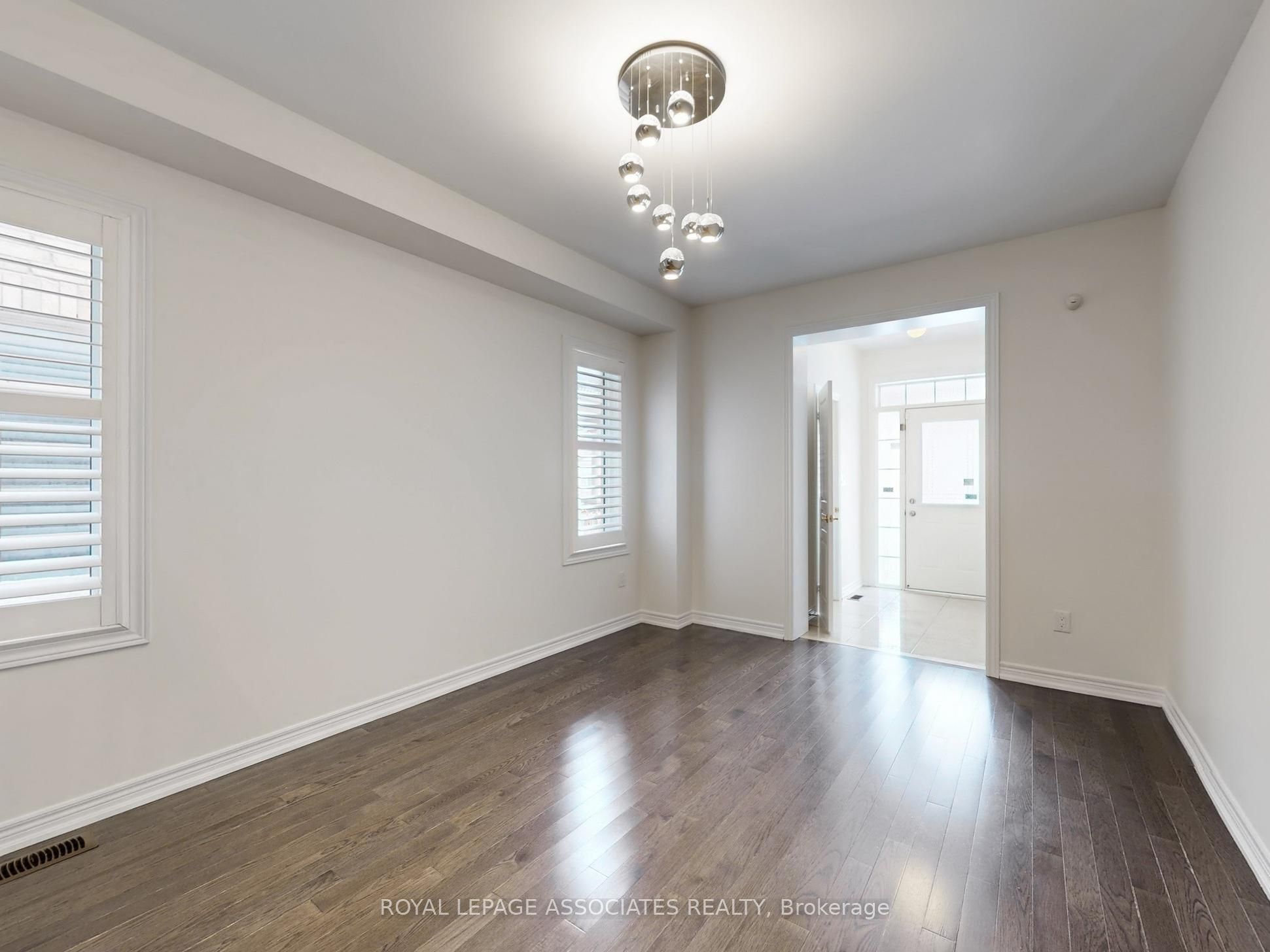 Additional image 3 of 10 Lloyd Crescent, Brampton, ON, L7A 4J5
