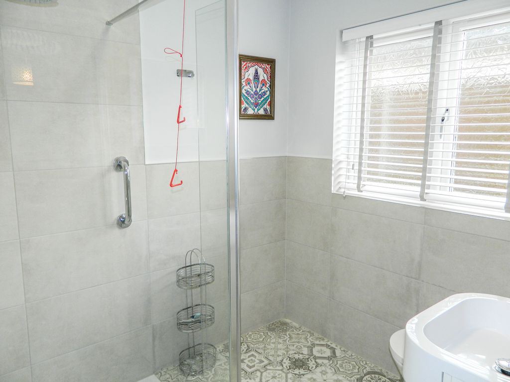 Additional image 13 of 2 bed flat for saleMill Street, Abergavenny NP7