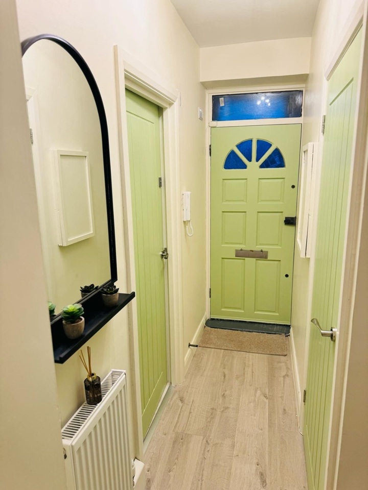 Additional image 2 of 2 Bed Flat, Cameron House, SE5, N1 7GU