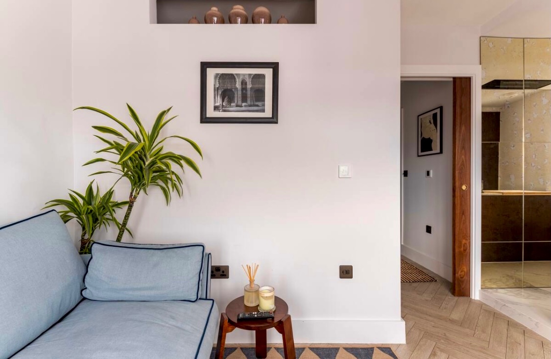 Additional image 2 of 1 Bed Flat, London, W1G, N1 7GU