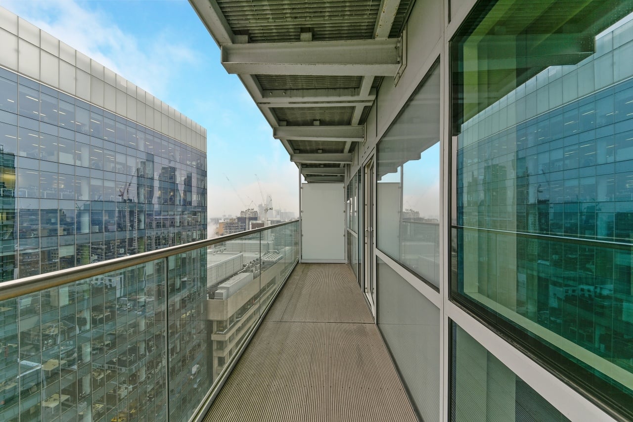 Additional image 4 of 2 Bed Flat, Whitechapel High St, E1, N1 7GU