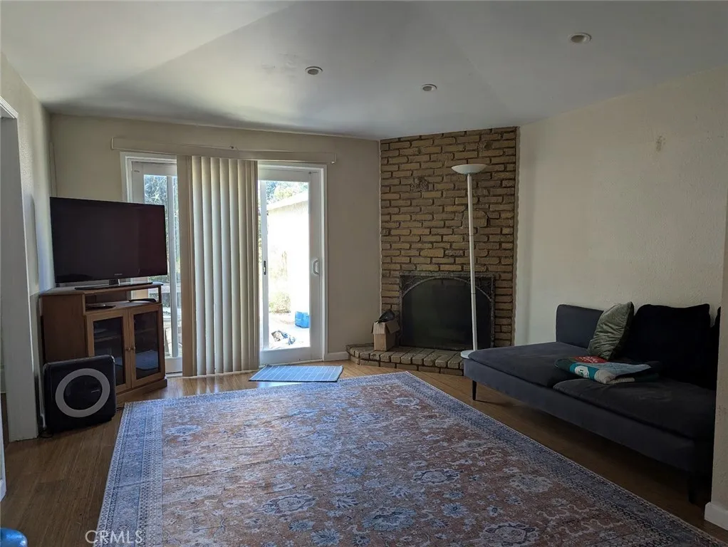 Additional image 21 of 707 N California Street, Burbank, CA 91505