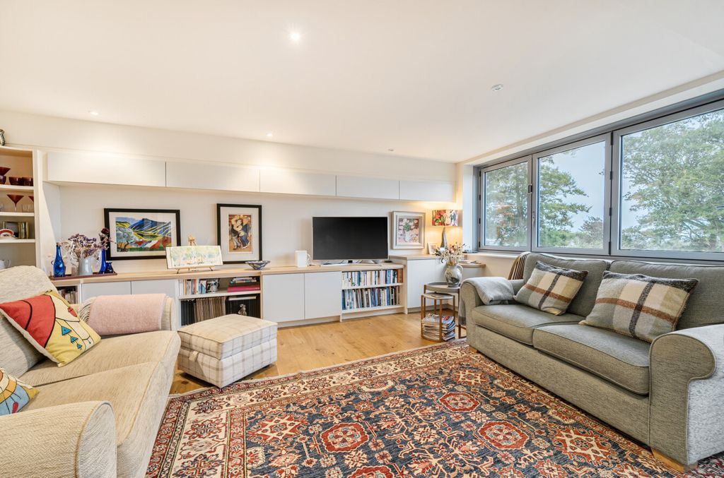 Additional image 10 of 2 bed flat for saleMaritime Square, Plymouth, Devon PL1