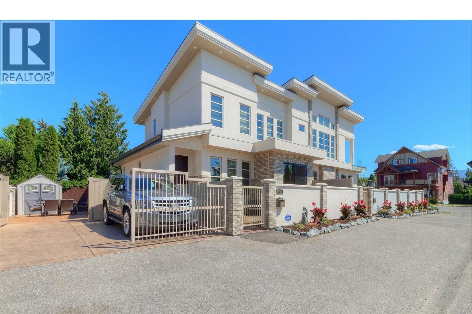 Additional image 7 of 2571 Abbott Street, Kelowna, BC, V1Y9T9