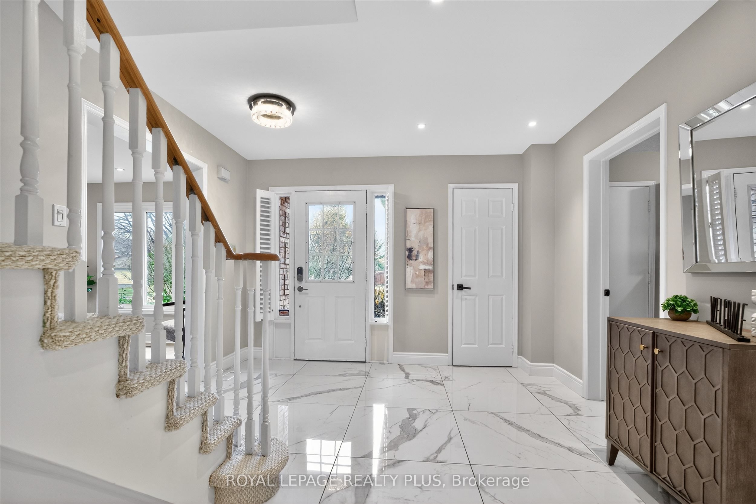 Additional image 4 of 314 Leacock Avenue, Oakville, ON, L6H 5J1