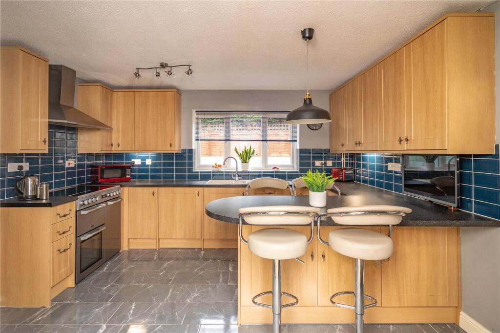 Additional image 5 of Meadowvale Road, Lickey End, Bromsgrove, Worcestershire, B60