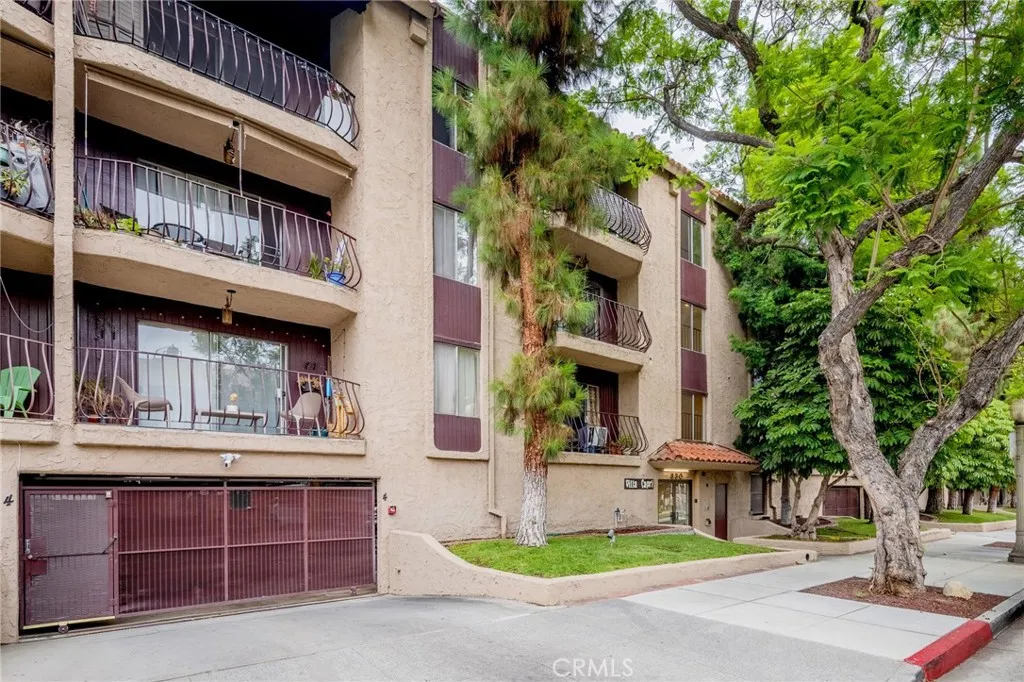 330 N Jackson Street Unit 208, Glendale, CA 91206
