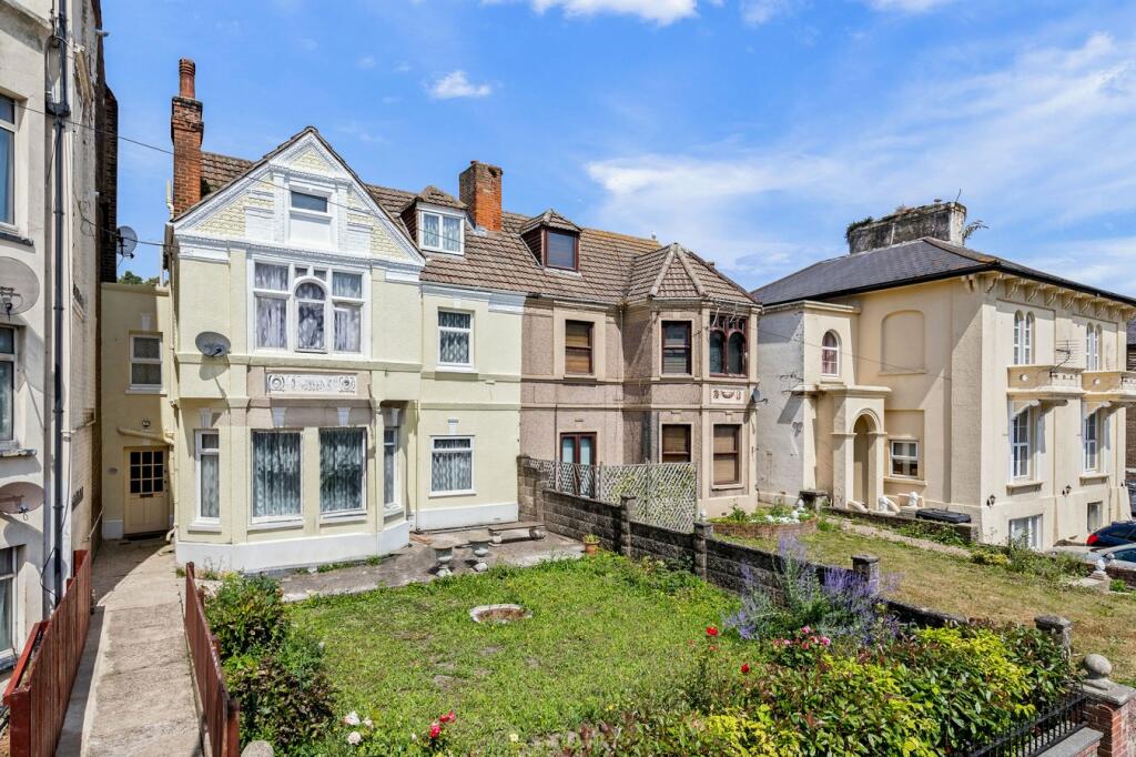 Folkestone Road, Dover, CT17