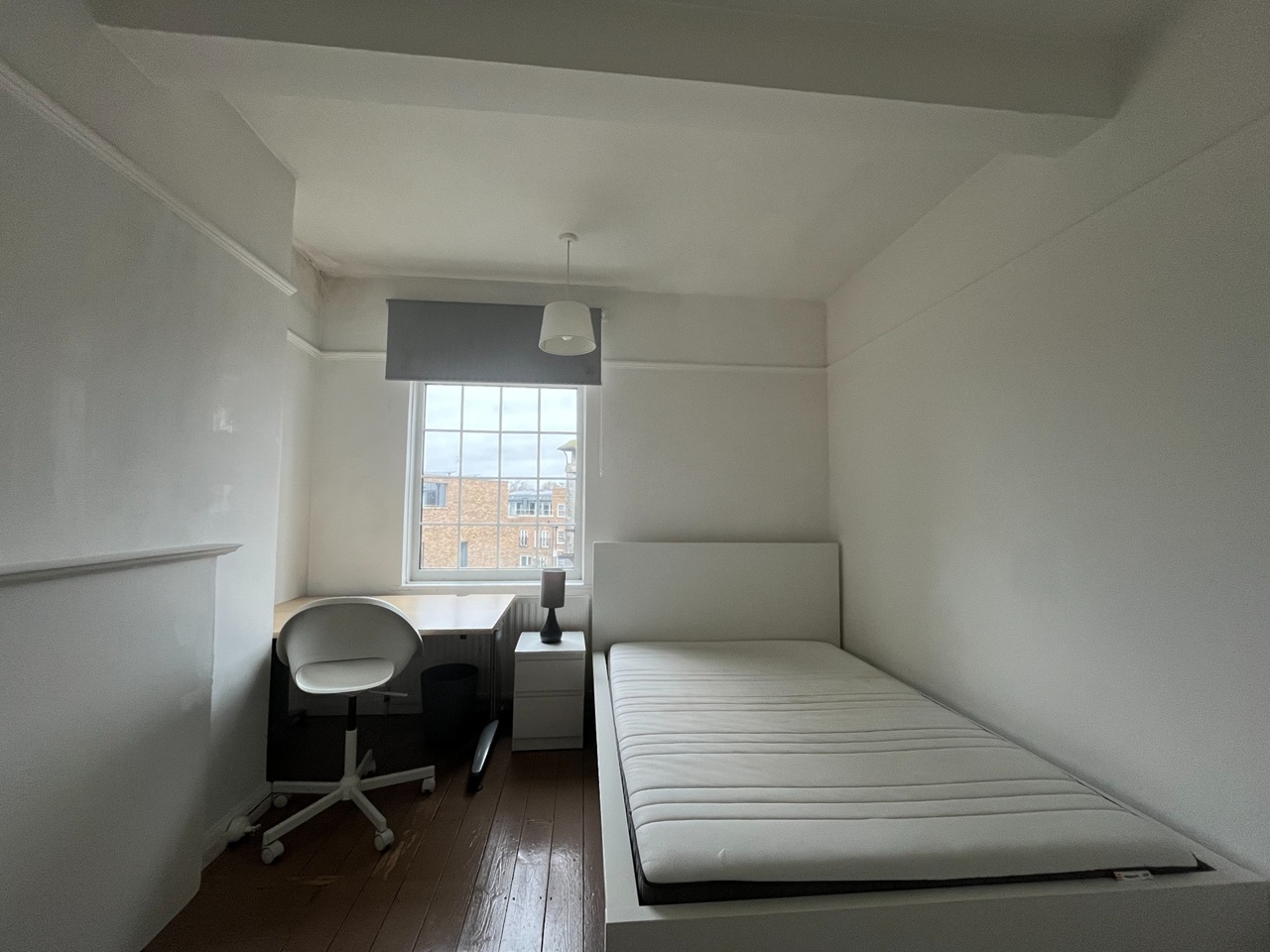 Room in a Shared Flat, Bolton Crescent, SE5, N1 7GU
