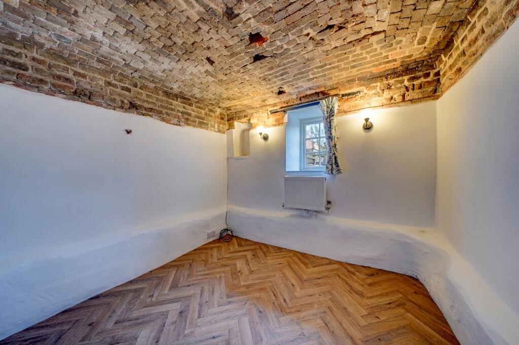 Additional image 6 of High Street, Alcester, B49