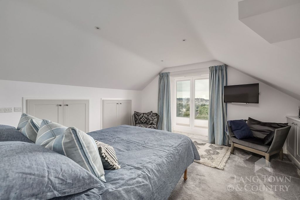 Additional image 26 of 6 bed detached house for sale'penlee', Stoke, Plymouth PL3