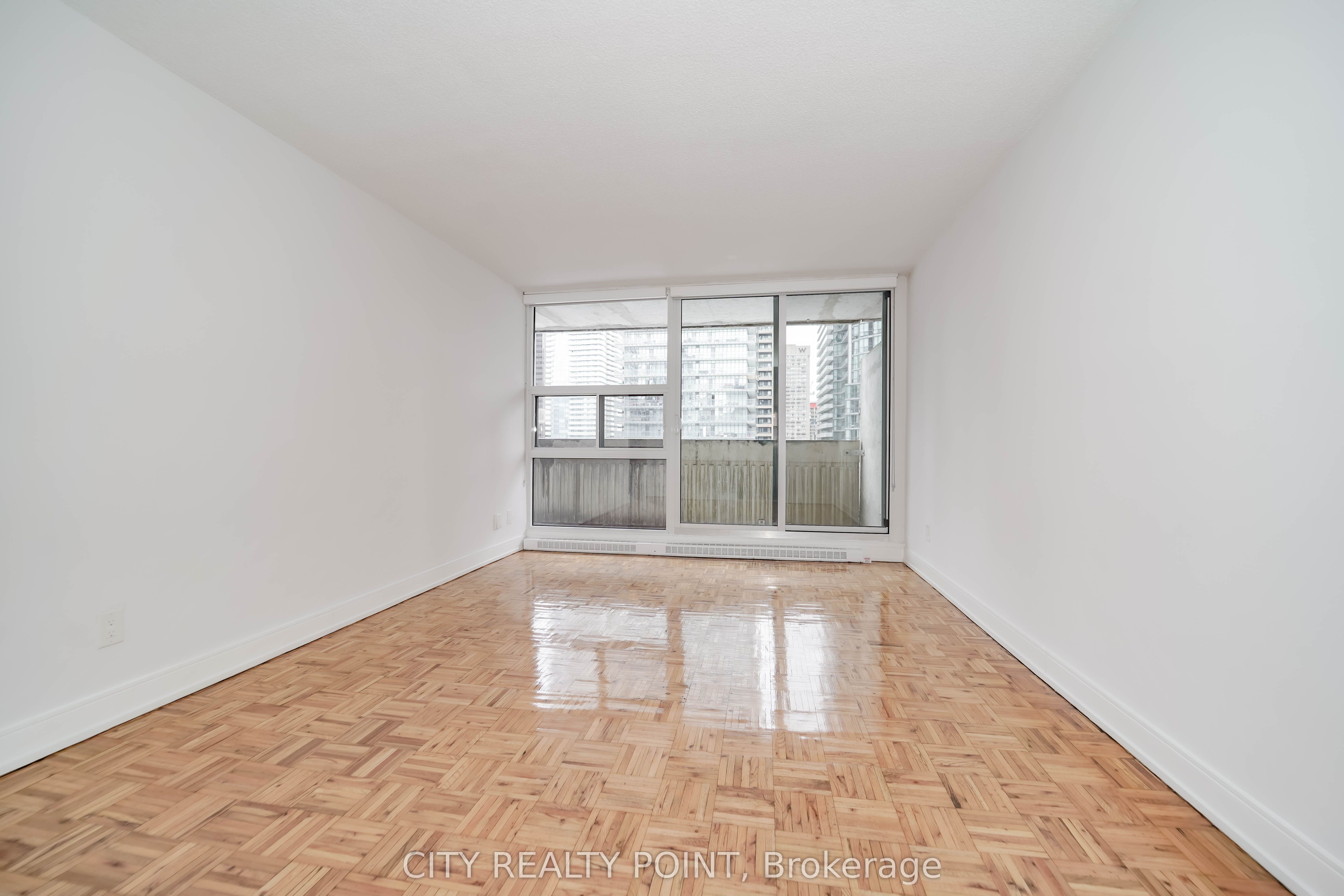 Additional image 3 of 1409-33 Isabella Street, Toronto, ON, M4Y 2P7