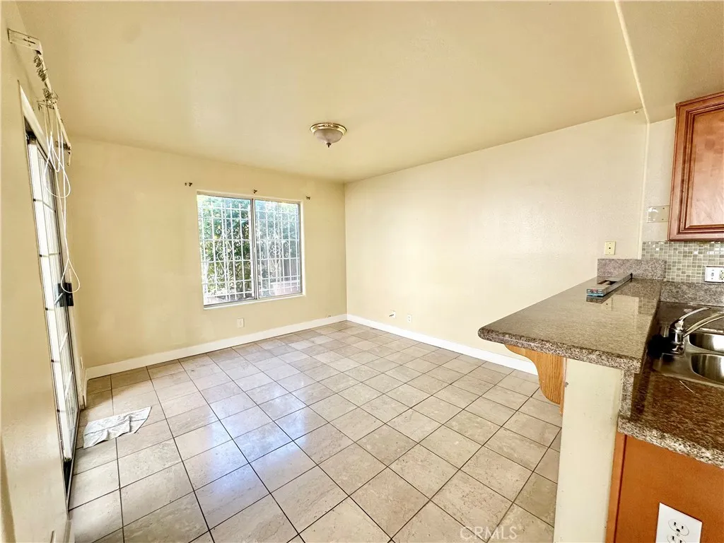 Additional image 9 of 731 5th Street, Long Beach, CA 90802