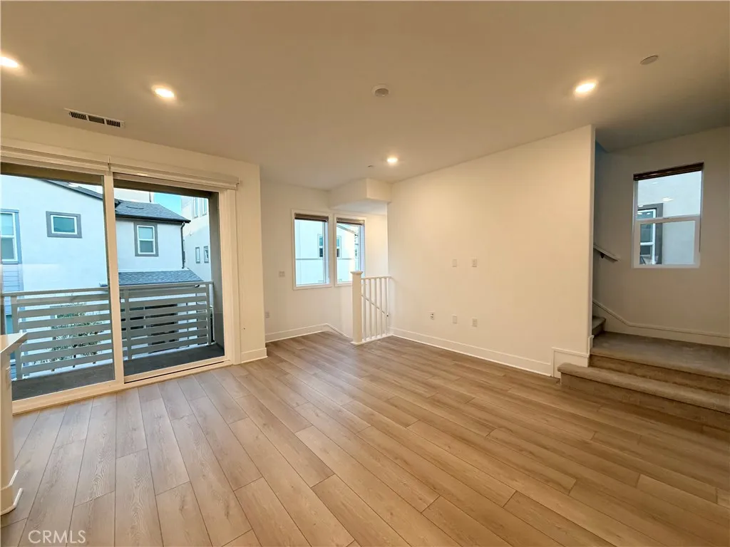 Additional image 7 of 209 Yerba, Irvine, CA 92618