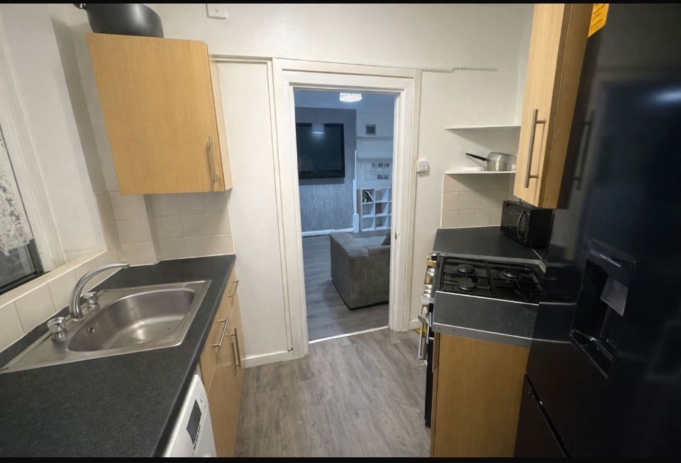 Additional image 10 of 3 Bed Flat, Crosby Row, SE1, N1 7GU