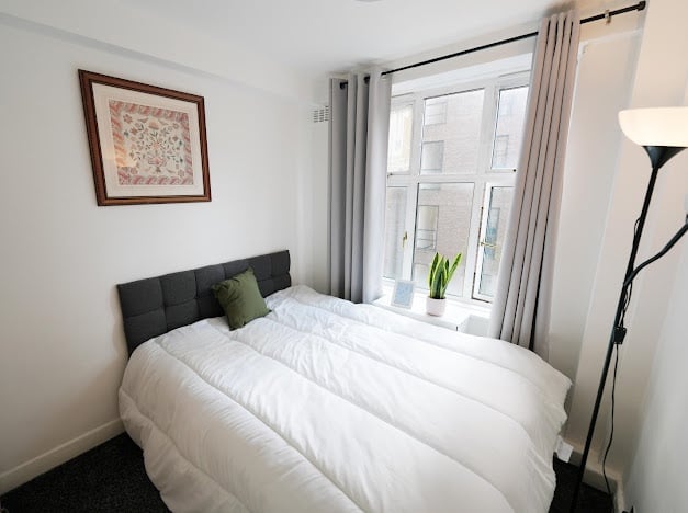 Room in a Shared House, Park West, W2, N1 7GU