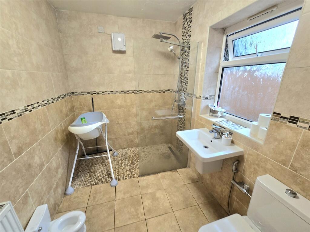 Additional image 9 of Doris Road, Sparkhill, Birmingham, West Midlands, B11