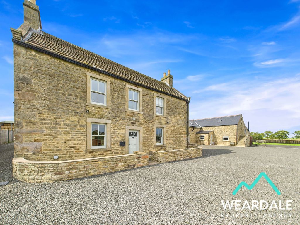 13 bed farm for saleConsett DH8 photo 3