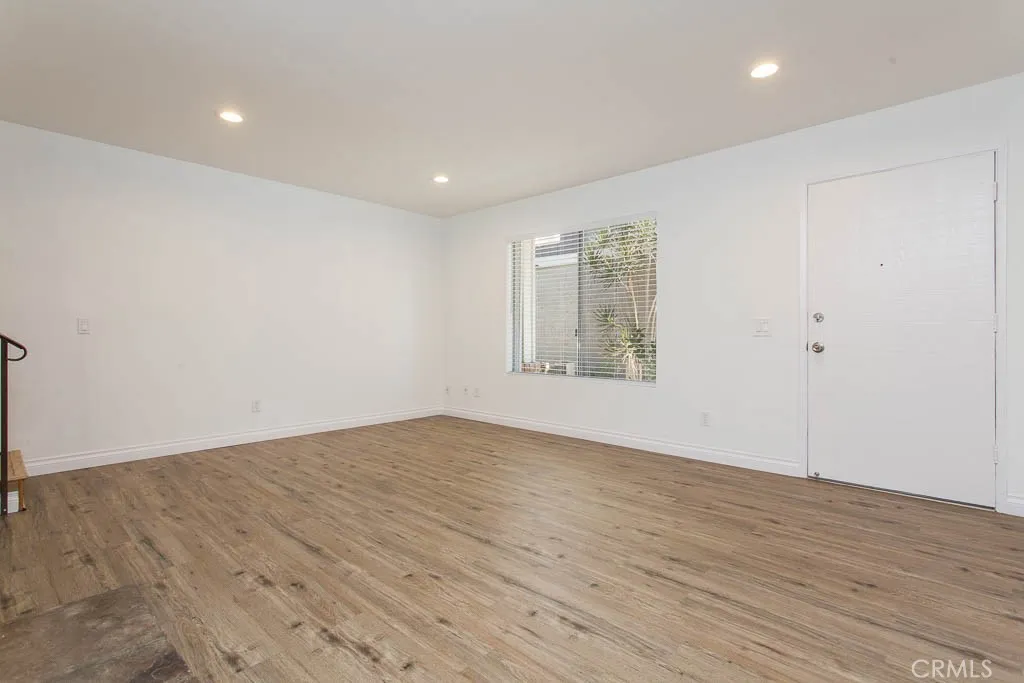 Additional image 47 of 527 Spring Road Unit 19, Moorpark, CA 93021