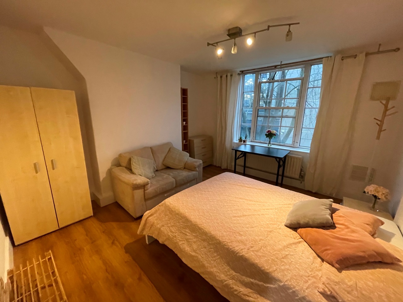 2 Bed Flat, Greet House, SE1, N1 7GU