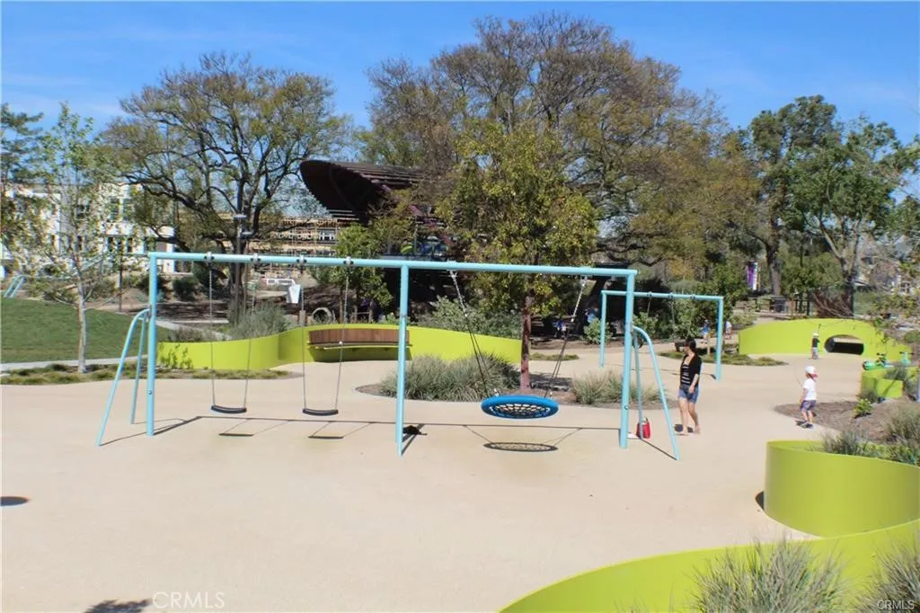 Additional image 90 of 140 Paramount, Irvine, CA 92618