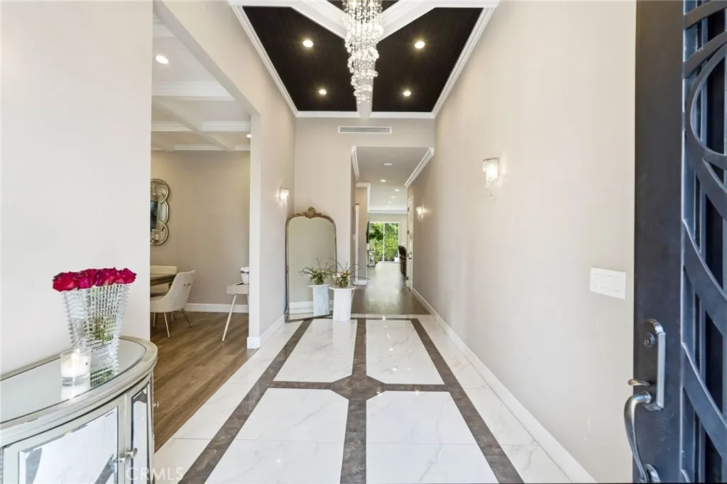 Additional image 7 of 6450 Teesdale Avenue, North Hollywood, CA 91606