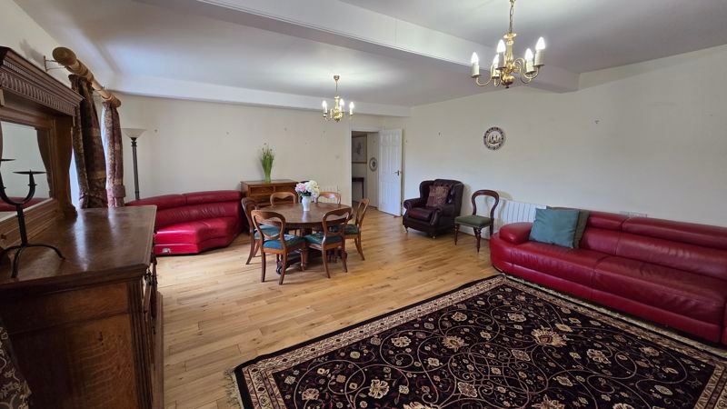 2 bed flat for saleTixover Grange, Tixover PE9 photo 4
