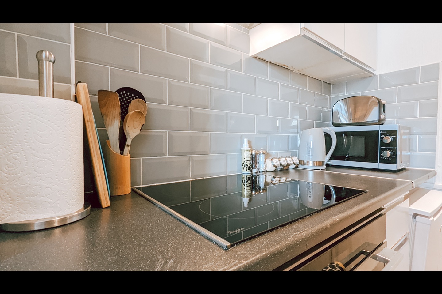 Additional image 6 of Studio Flat, Gloucester Terrace, W2, N1 7GU