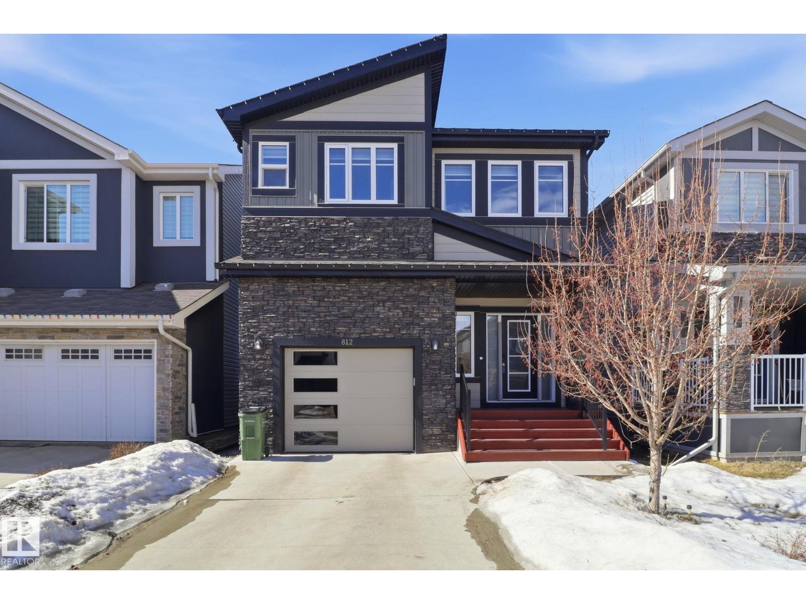 812 176 Street SW, Edmonton, AB, T6W2X3