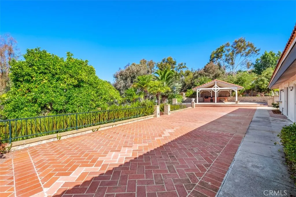 Additional image 8 of 26571 Dapple Grey Dr, Laguna Hills, CA 92653