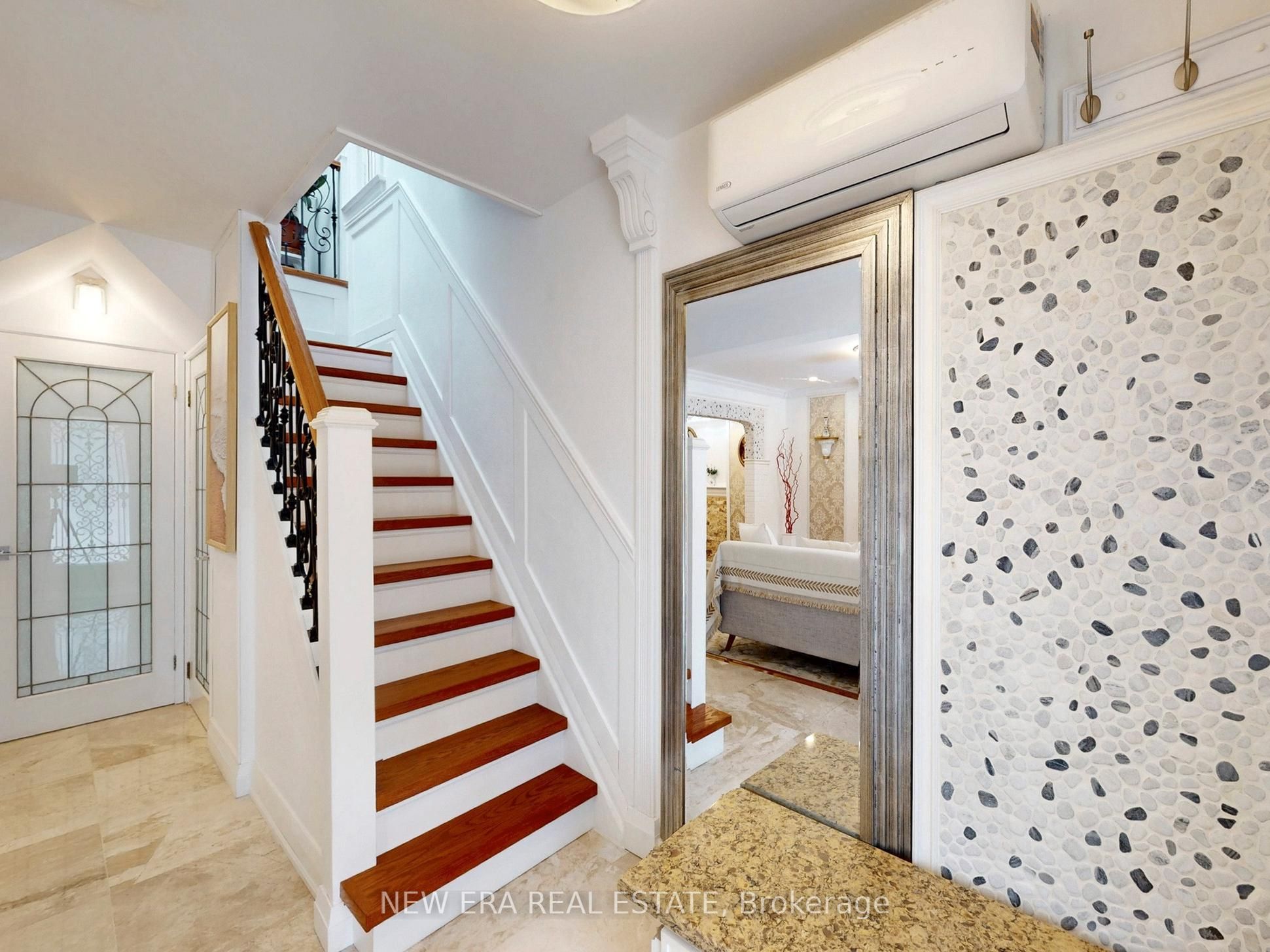 Additional image 4 of 96 Highfield Road, Toronto, ON, M4L 2V1