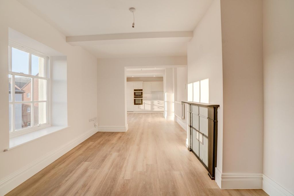 Additional image 4 of 2 bed flat for sale6 Kilwardby House, Kilwardby Street, Ashby De La Zouch LE65