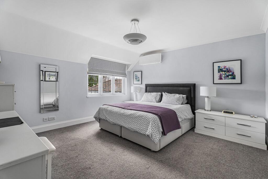 Additional image 19 of Georges Wood Road, Brookmans Park, AL9