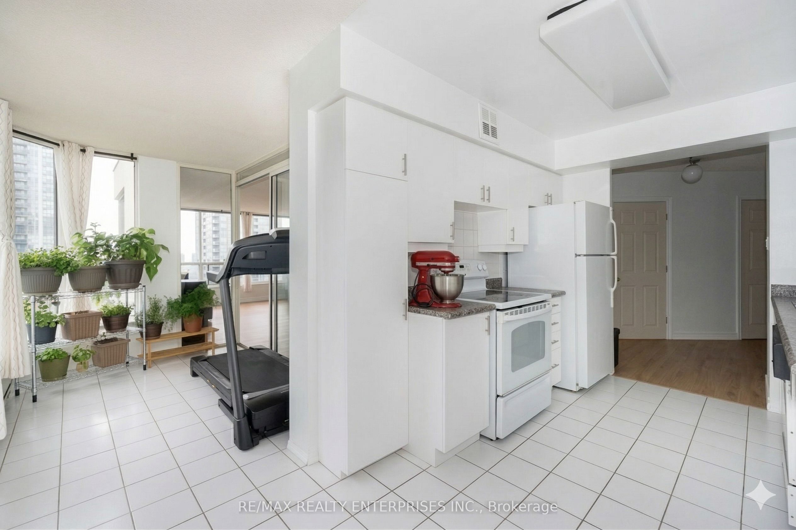 Additional image 5 of 1711-55 Elm Drive W, Mississauga, ON, L5B 3Z3