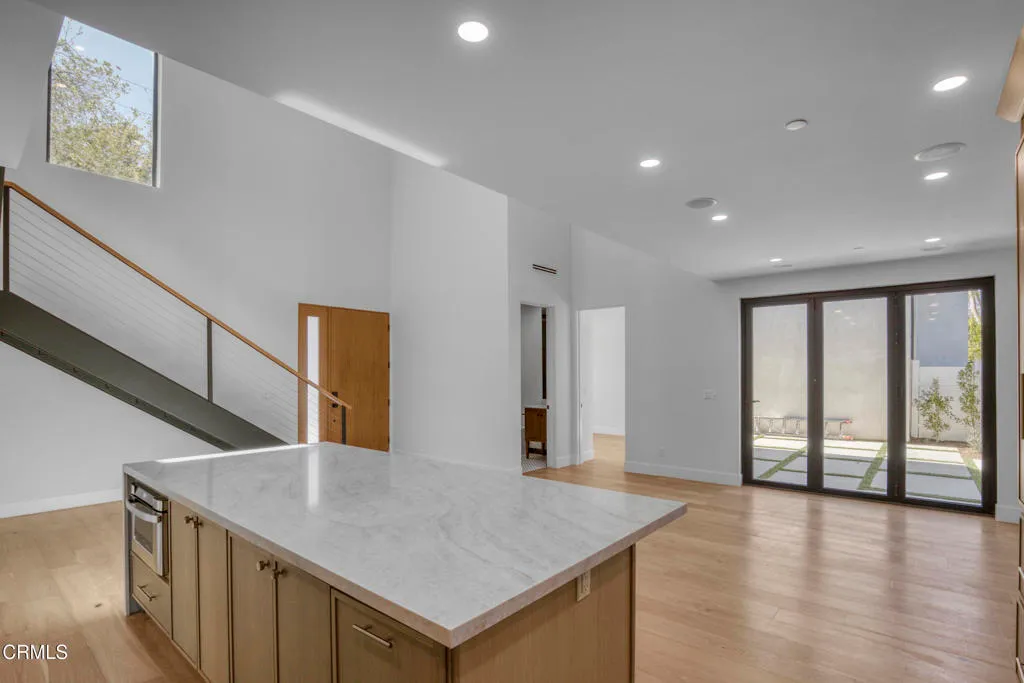 Additional image 7 of 611 W Claremont Street, Pasadena, CA