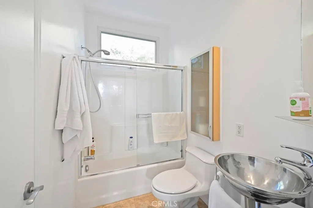 Additional image 21 of 326 Loma Terrace, Laguna Beach, CA 92651