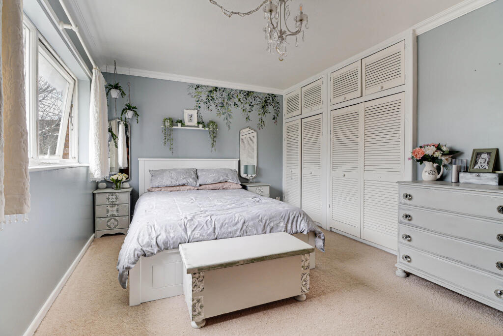 Additional image 12 of Meadowcroft, St. Albans, Hertfordshire, AL1