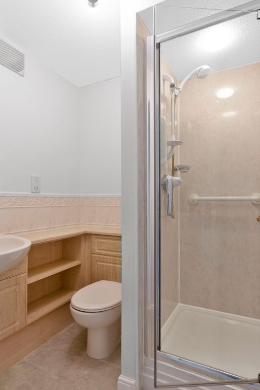 Additional image 8 of 2 bed flat for sale14 Station Bank, Station Bank, Peebles EH45